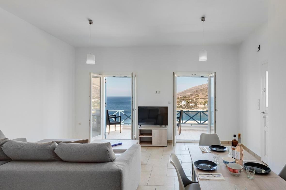 Waterview Apartments Kini Extérieur photo