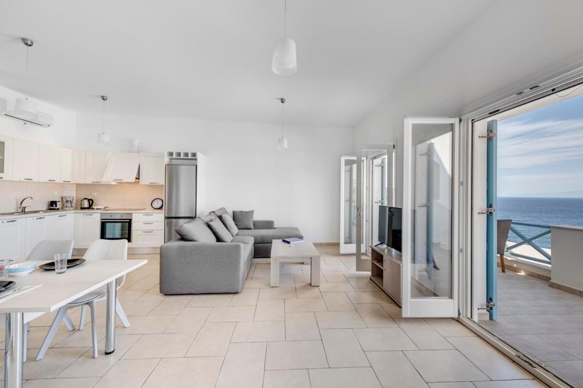 Waterview Apartments Kini Extérieur photo